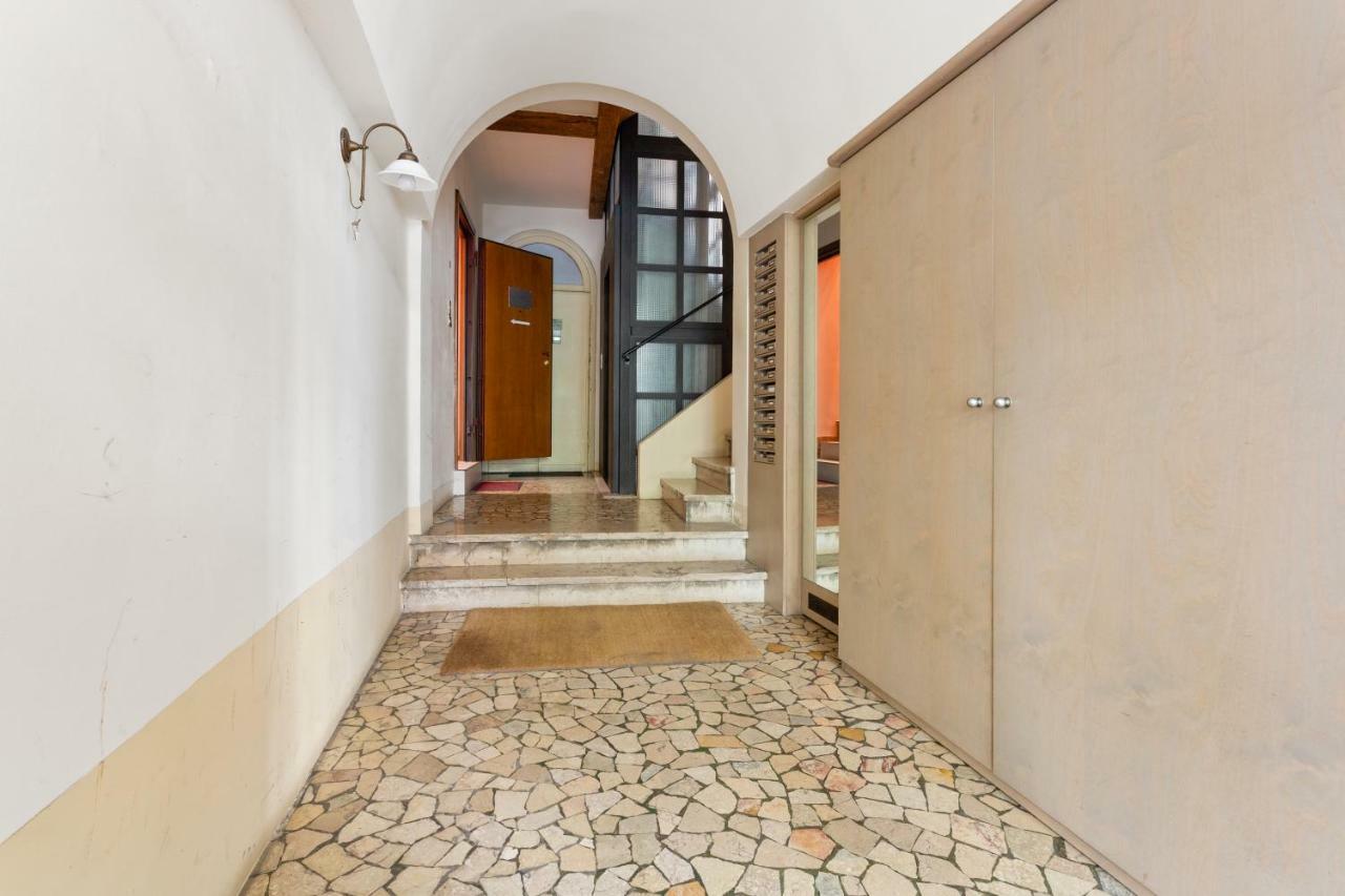 Piazzetta Palladio Romantic Studio Apartment Vicenza Exterior photo